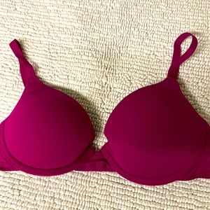 PINK Magenta 34B Bra